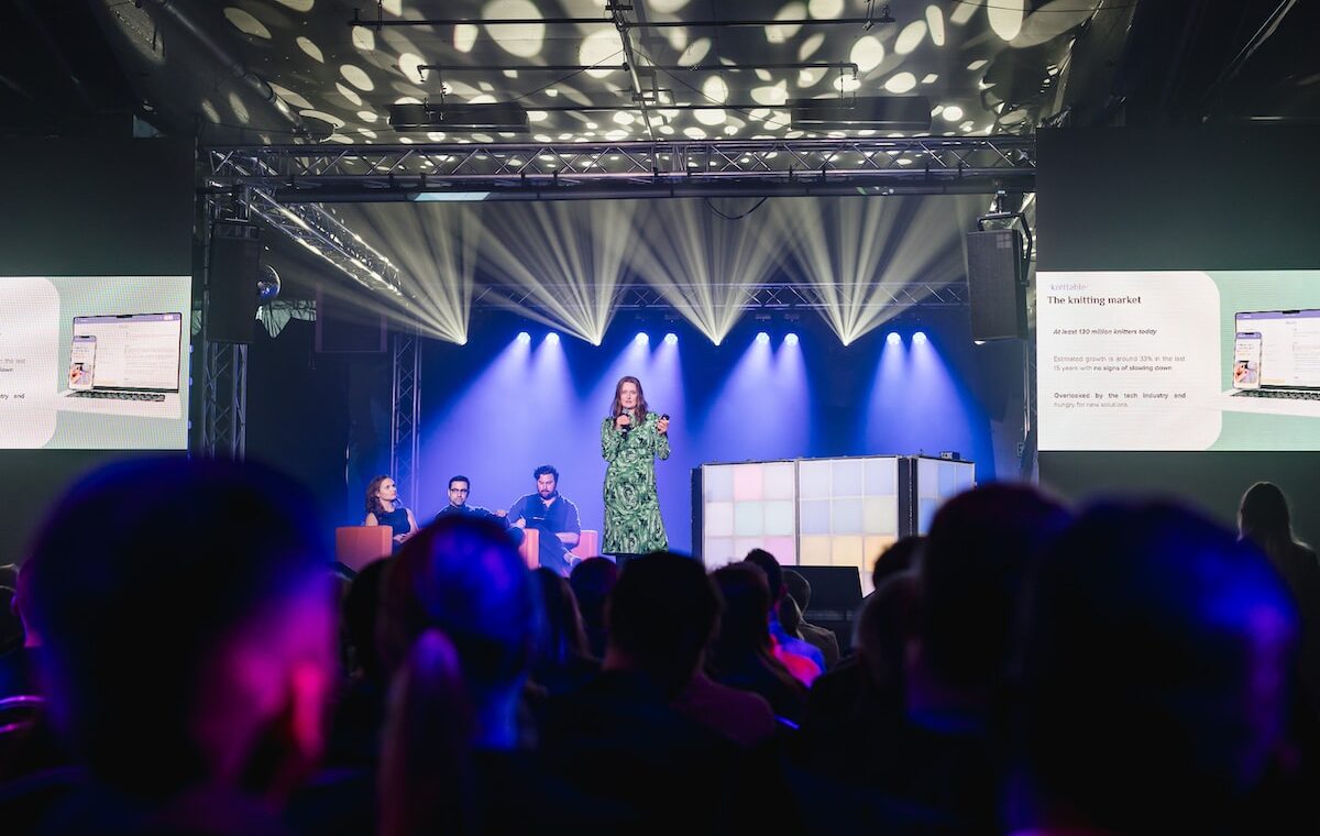 Knittable CEO Nanna Einarsdóttir on stage during Silicon Vikings New Nordics pitch competition at Iceland Innovation Week 2024 - Photographer Elisabet Blöndal