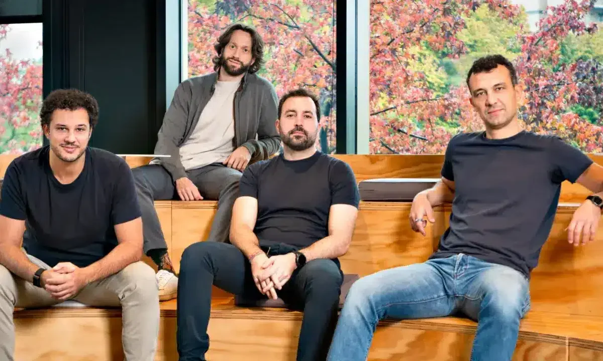 CommerceClarity raises €2.7M for AI e-commerce agents