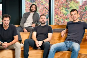CommerceClarity raises €2.7M for AI e-commerce agents