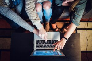 5 tips for raising capital online – Selected
