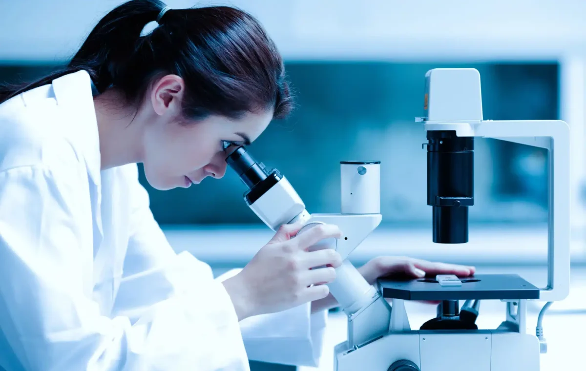 Cytely smart microscopy funding announcement with Ugly Duckling Ventures investment for AI-powered lab automation