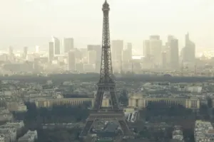 Startup events in Paris: the scene, the seasons and the rooms that matter