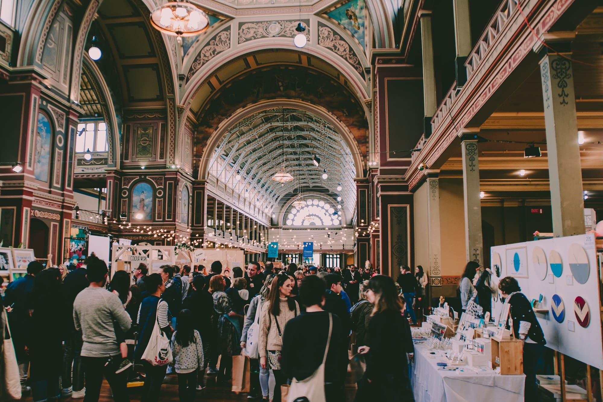 went to the finders keepers market in carlton on the 22nd of october , run by frankie magazine

reached unsplash   H O M E   page   7 / 12 / 17